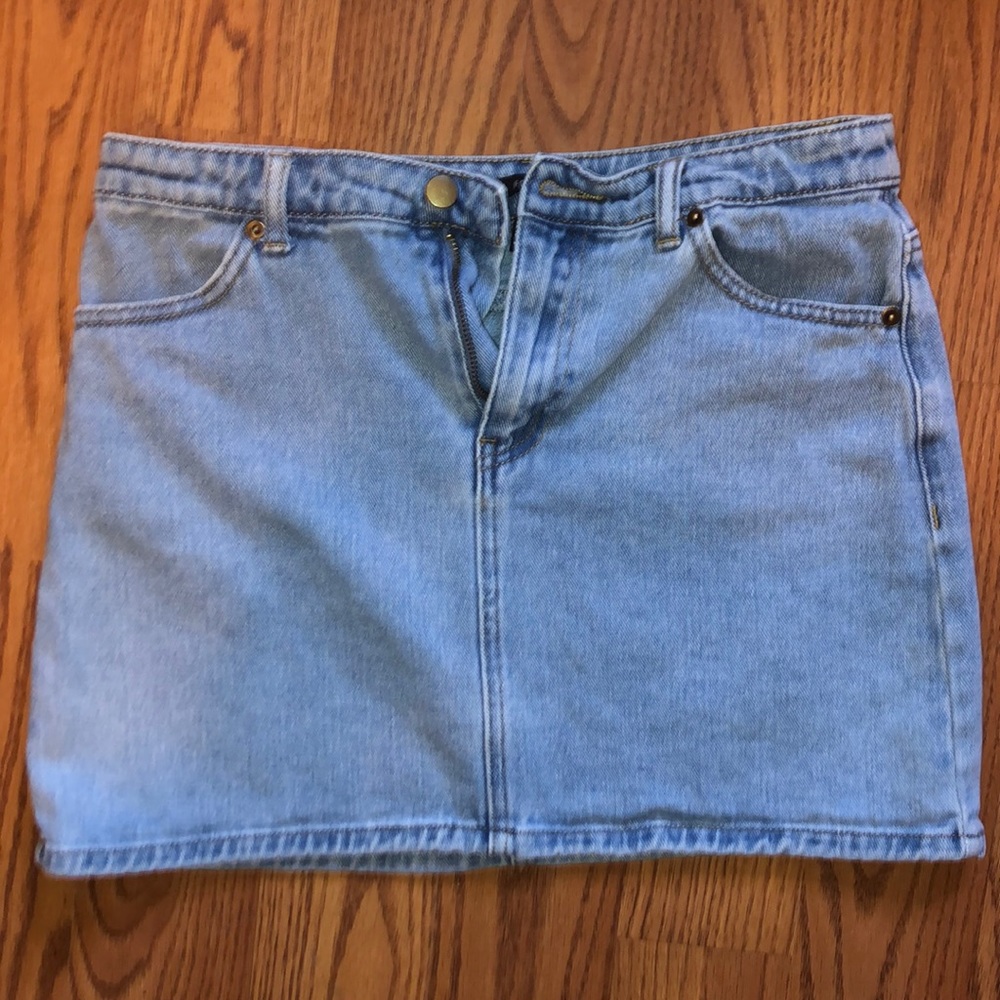 denim skirt